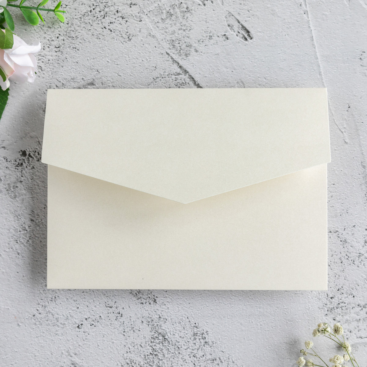 PONATIA 20 PCS Ivory Tri-fold Wedding Invitation Pockets for 5x7 Wedding Cards