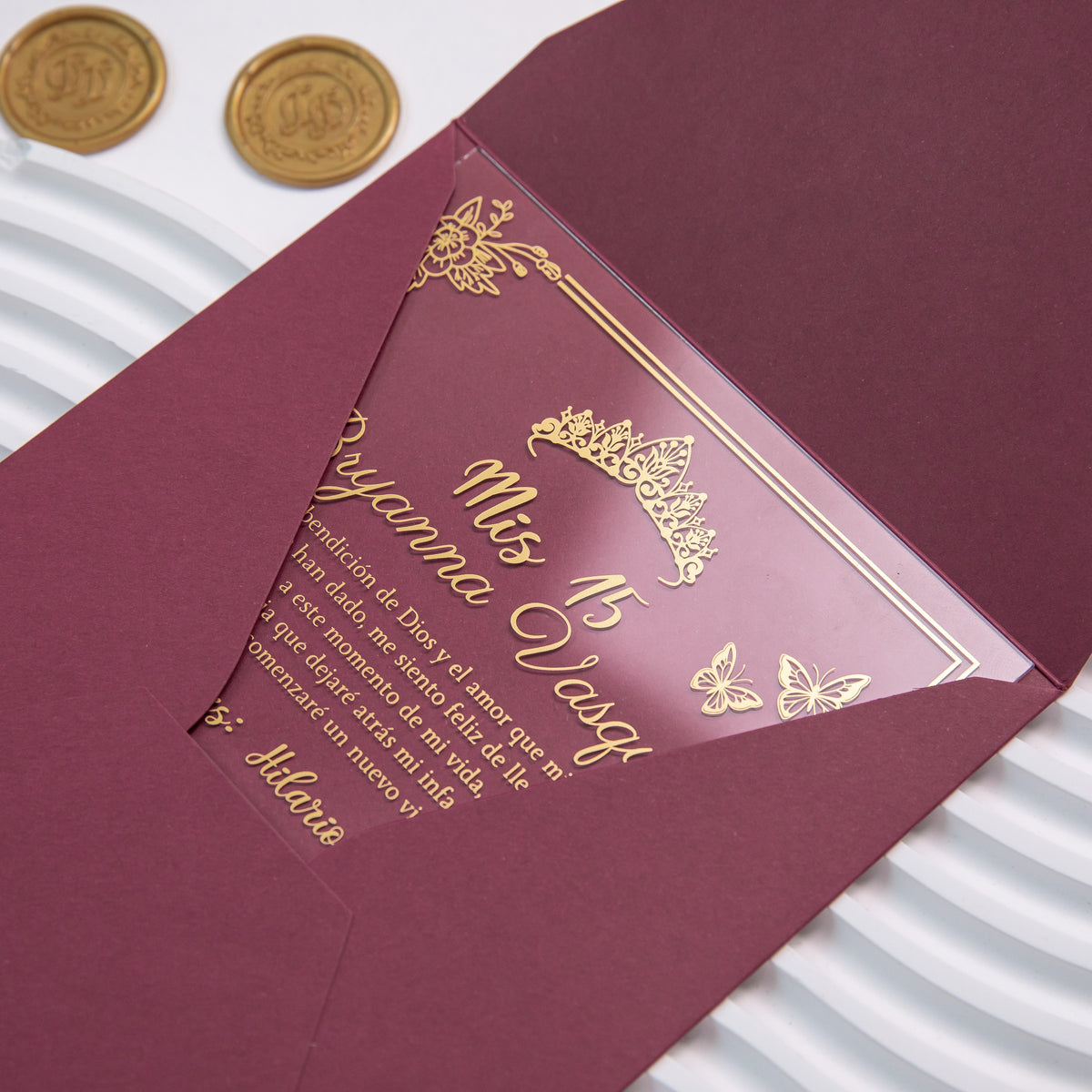 PONATIA 1mm/0.04'' Foil Print in Gold Clear Acrylic  Quinceanera Invitation Cards  and Burgundy Envelopes