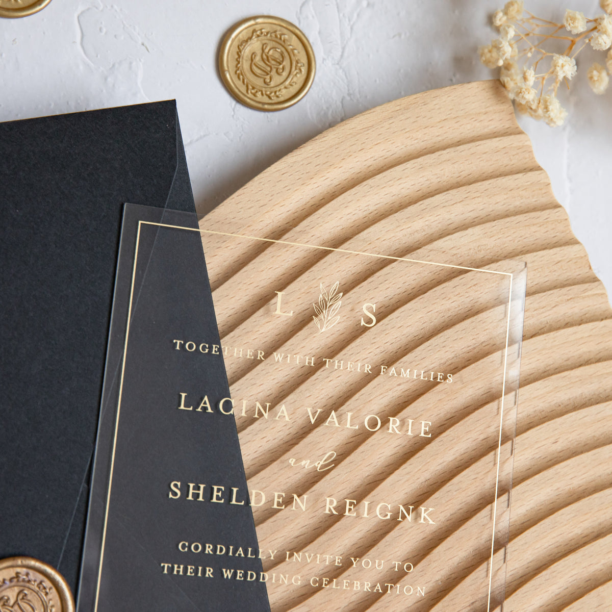 PONATIA 1mm/0.04'' Foil Print in Gold Clear Acrylic Wedding Invitation Cards and Black Envelopes