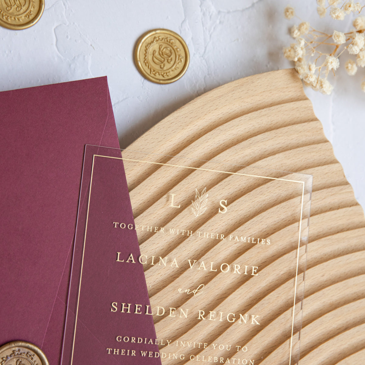 PONATIA 1mm/0.04'' Foil Print in Gold Clear Acrylic Wedding Invitation Cards and Burgundy Envelopes