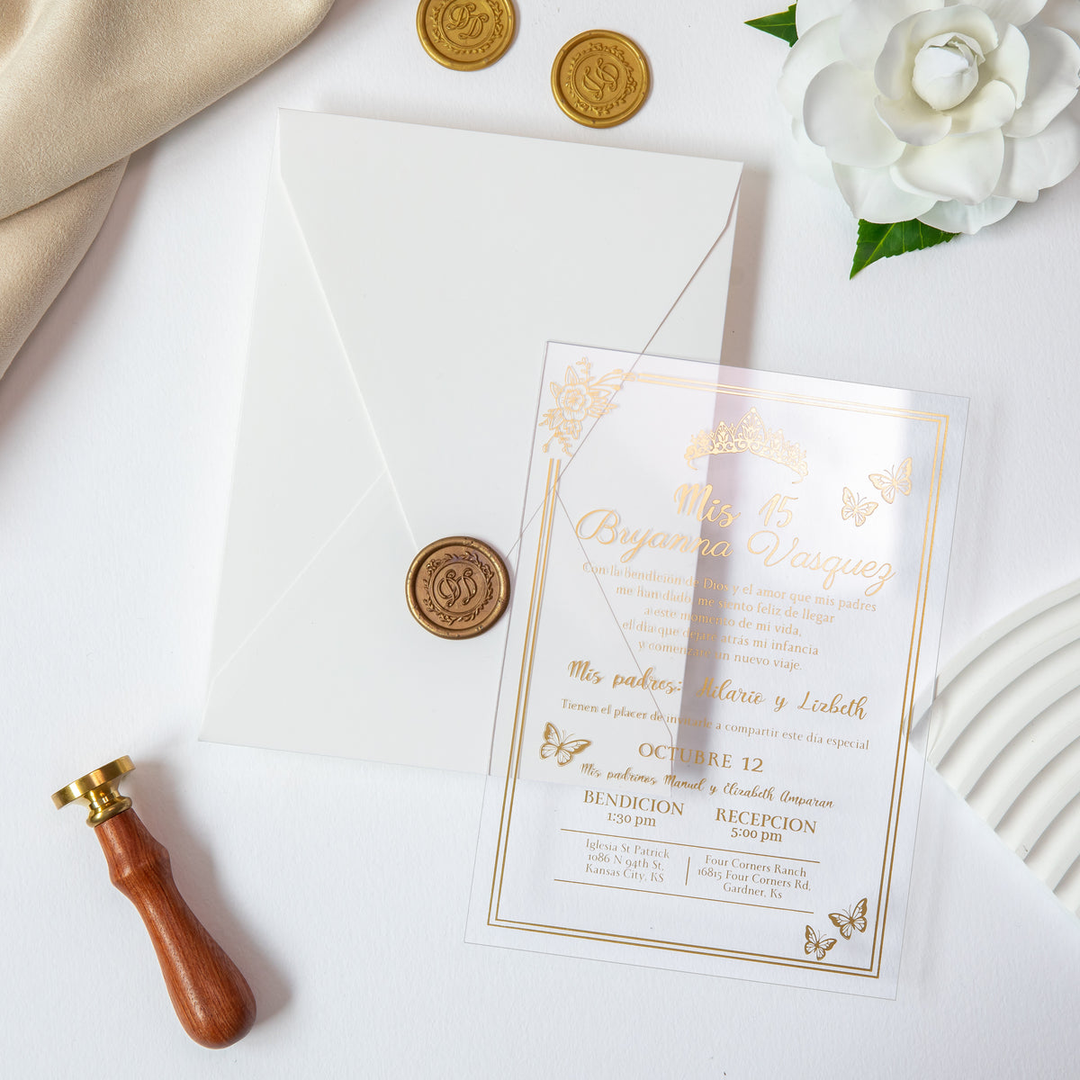 PONATIA 1mm/0.04'' Foil Print in Gold Clear Acrylic  Quinceanera Invitation Cards  and Ivory Envelopes