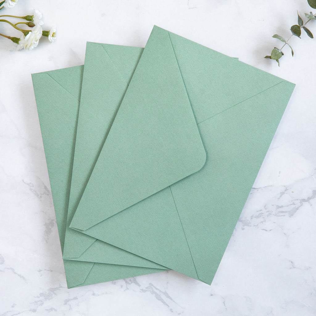 PONATIA 50 Pcs A7 Light Sage Green Envelopes for 5x7 Weddings Invitation Cards