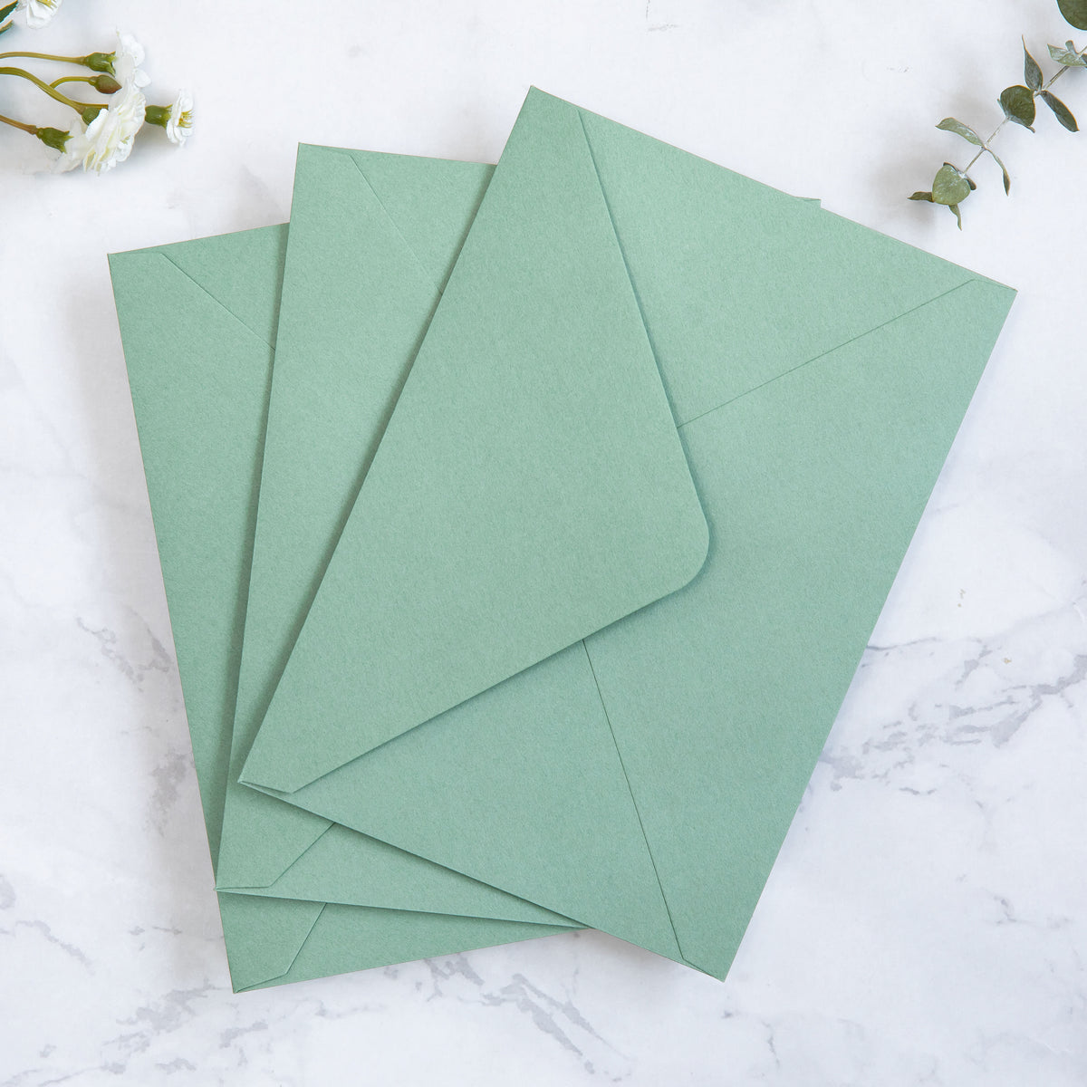 PONATIA 50 Pcs A7 Light Sage Green Envelopes for 5x7 Weddings Invitation Cards