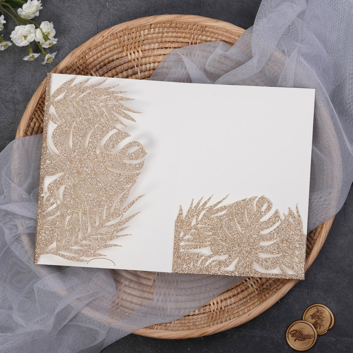 PONATIA Two-color Glitter Classic Tri-fold Laser Cut Pockets PA-340