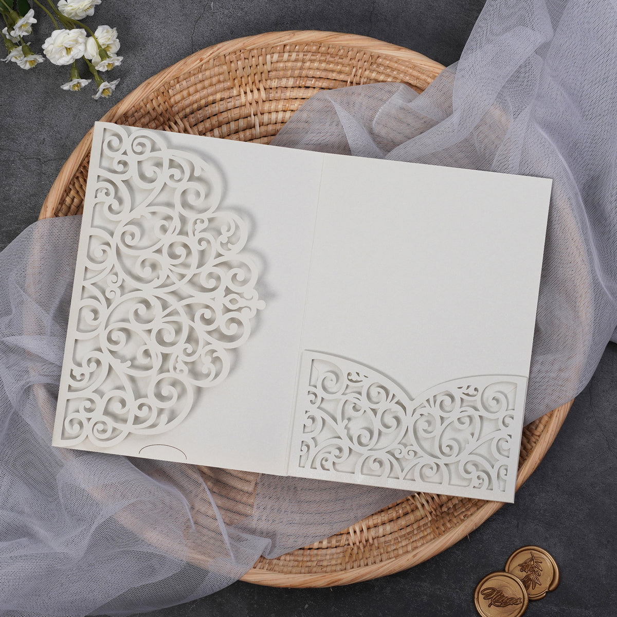 PONATIA Multi-color Design Tri-fold Laser Cut Pockets Collection PA-291