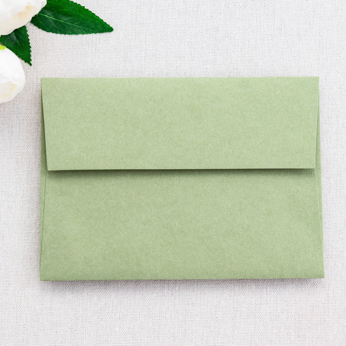 PONATIA 50 Pieces 5x7 Sage Green Envelopes, A7 Envelopes Self Seal for Weddings, Invitation Cards