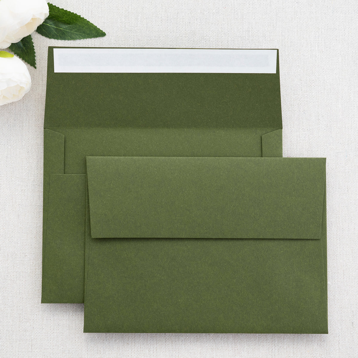 PONATIA 50 Pieces 5x7 Olive Green Envelopes, A7 Envelopes Self Seal for Weddings, Invitation Cards