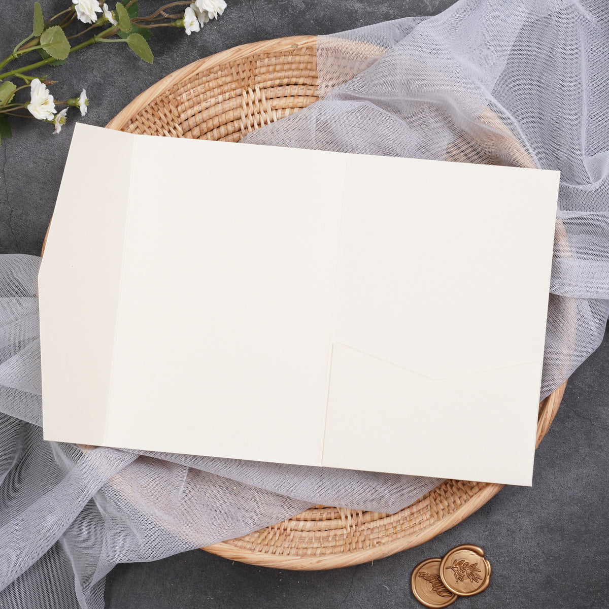 PONATIA Ten-color Classic Tri-fold Laser Cut Pockets PA-170