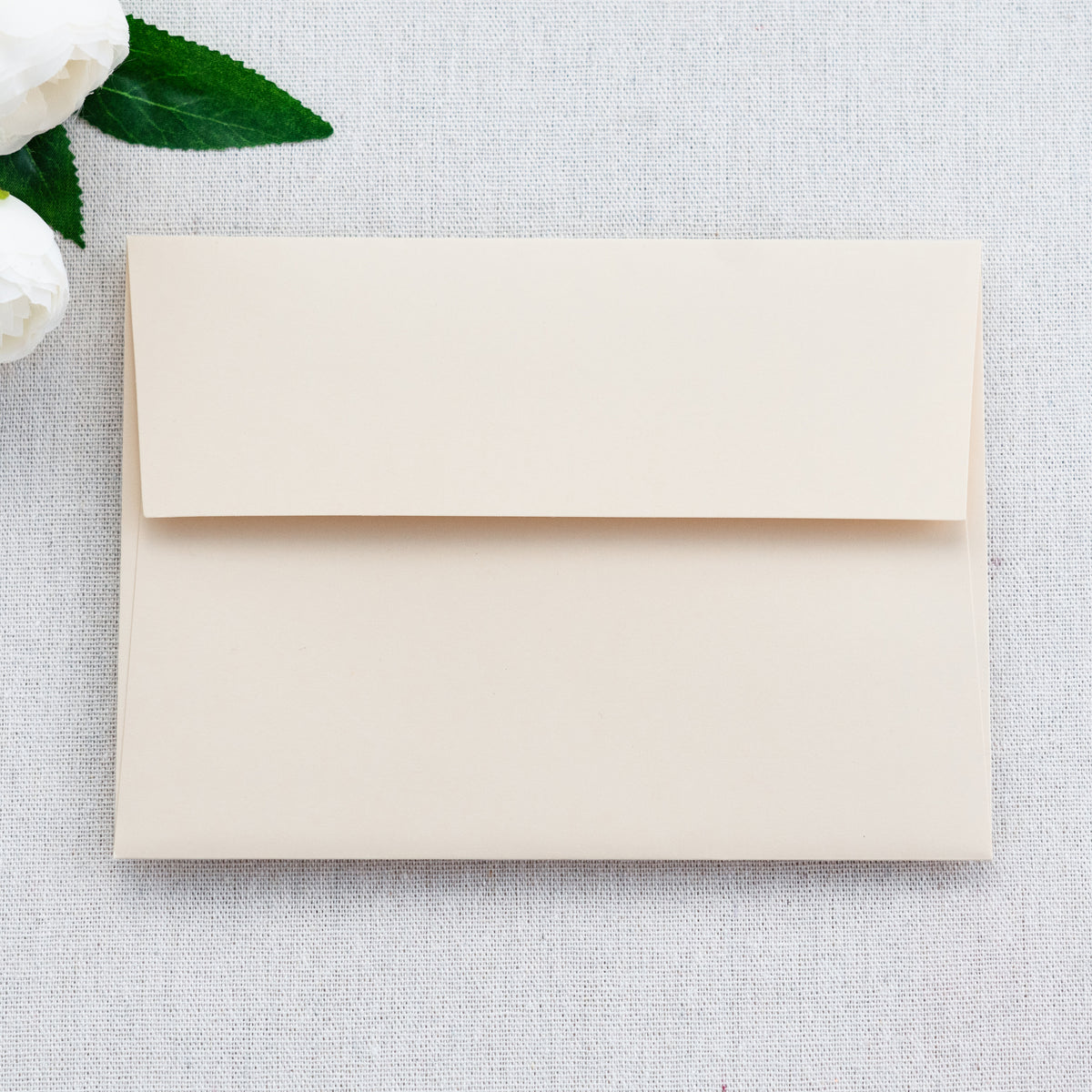 PONATIA 50 Pieces 5x7 Cream Envelopes, A7 Envelopes Self Seal for Weddings, Invitation Cards