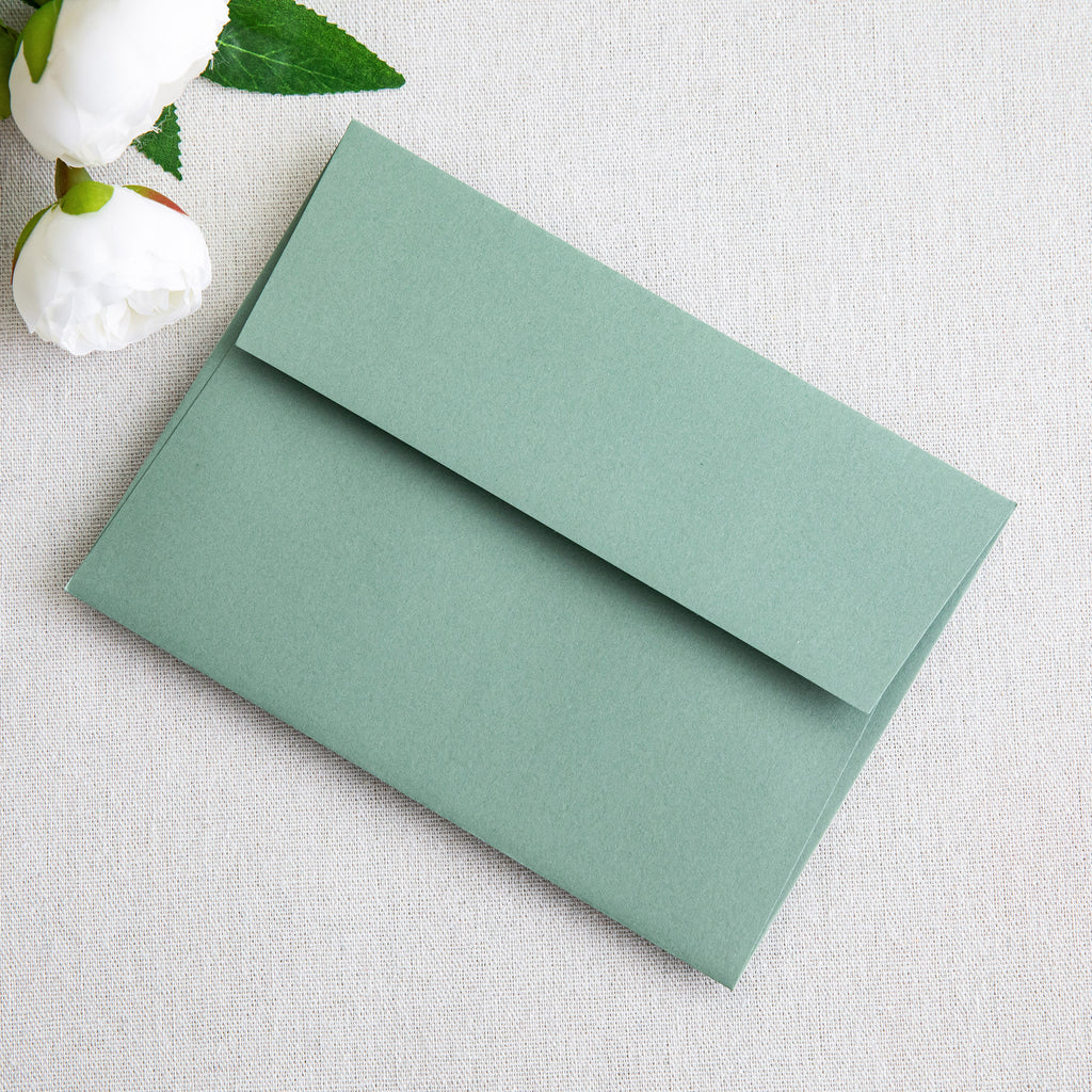 PONATIA 50 Pieces 5x7 Light Sage Green Envelopes, A7 Envelopes Self Seal for Weddings, Invitation Cards